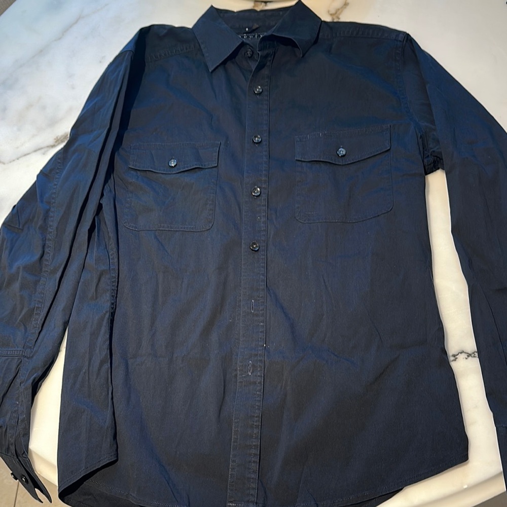 Theory men’s button down dress/casual shirt